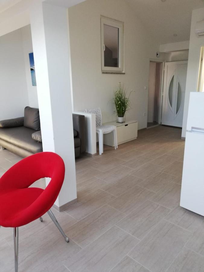Apartmani Deluxe ヤセニクセ エクステリア 写真