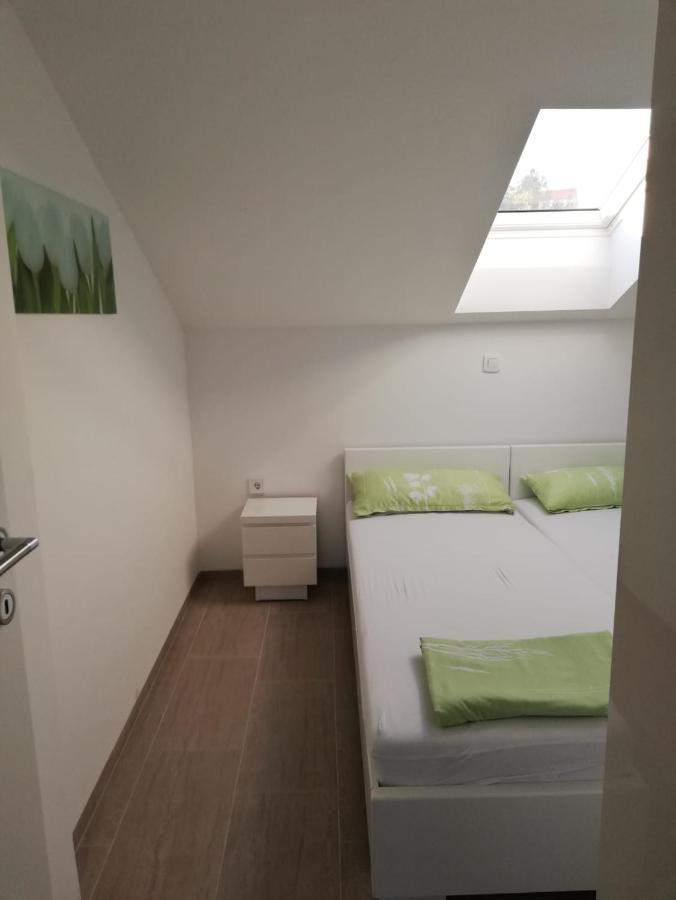Apartmani Deluxe ヤセニクセ エクステリア 写真